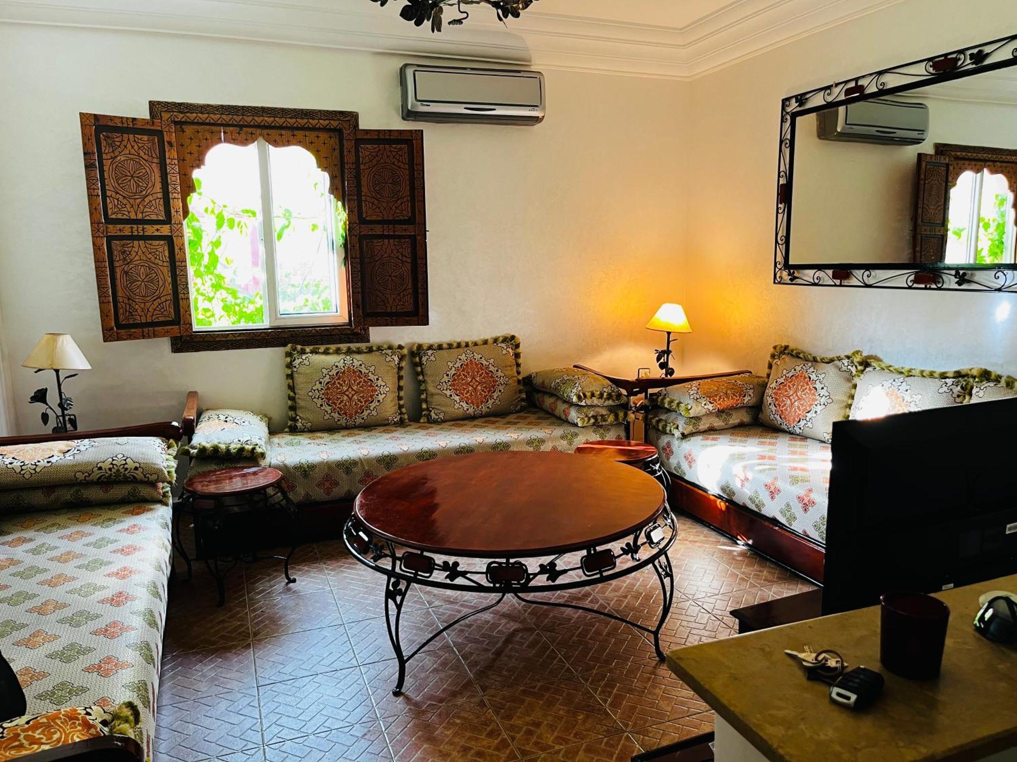 Appartement Dans Residence Avec Piscine Marrakesh Exteriör bild